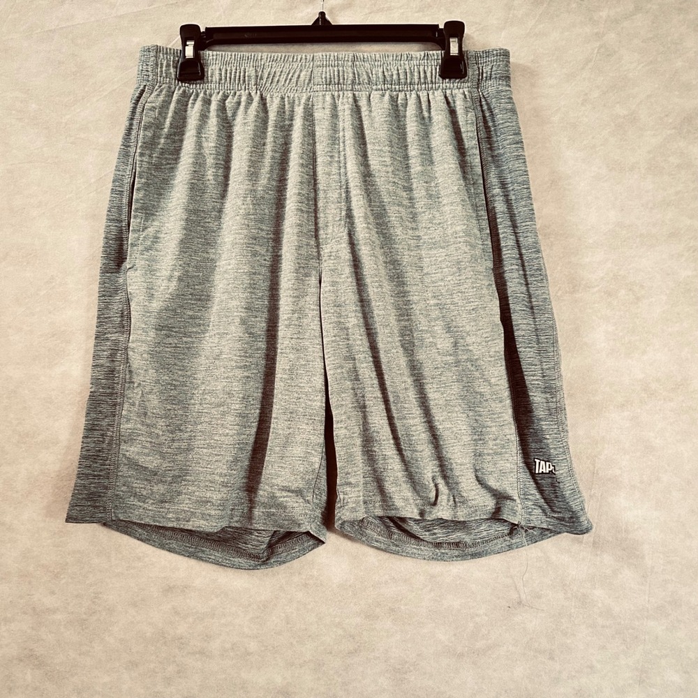 Tapout Men's Medium Gray Athletic Training Shorts Workout‎ Gym Activewear